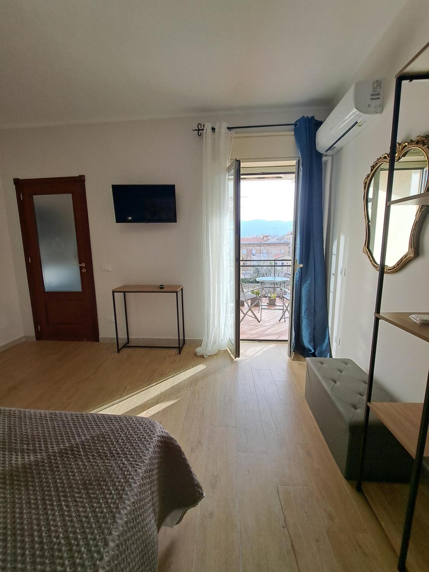 Skyline Palermo Apartment Exterior photo